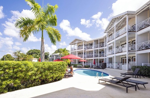 Weston Condo | NEW Sandbox Villa 3 BDR Central to West Coast