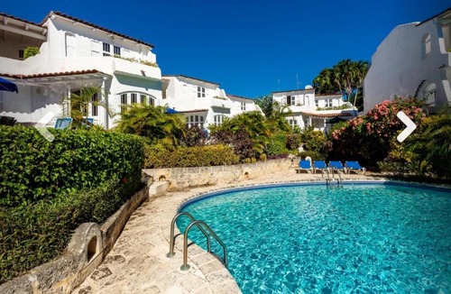 Bowling Alley Hill Villa | Nutmeg at Merlin Bay