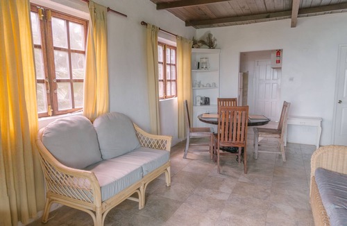 Inch Marlowe Apartment | Ocean Spray Apartments