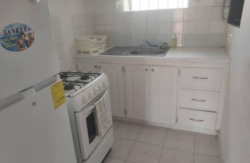 Rockley Apartment | Ocean View Apartment A with AC