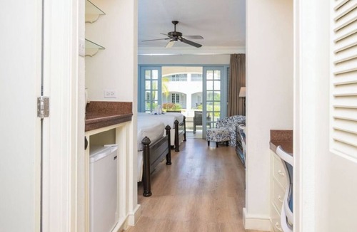 Saint Matthias Hotel | Ocean View Getaway | Two Outdoor Swimming Pools | 2 Mi to Rockley Beach