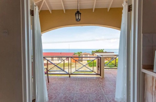 Fryers Well Apartment | Oceanview Terrace, Walk to Beach, WiFi & Parking
