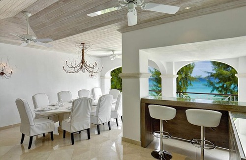 Old Trees Bay Apartment | Old Trees 6 Firefly | Beachfront on Paynes Bay