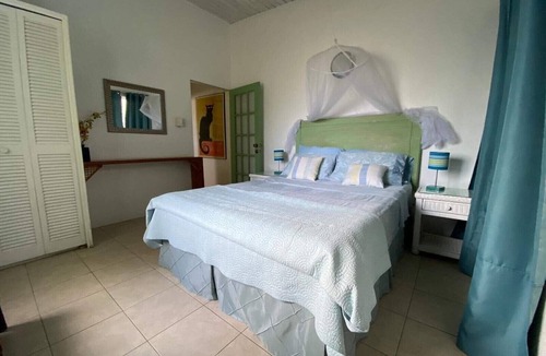 Sandy Lane Cottage | One Bedroom Cottage on Platinum Coast