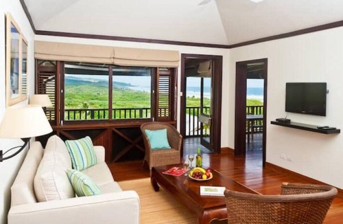 Belleplaine Apartment | One Bedroom Suite @ Santosha Holiday Apartments C