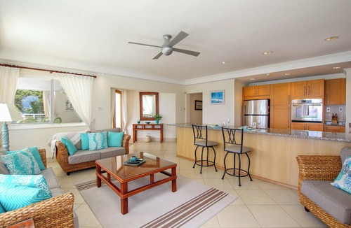 Saint Matthias Condo | Palm Beach 401, Hastings Barbados, 2 Bdrm Condo. STUNNING Ocean & Garden Views!