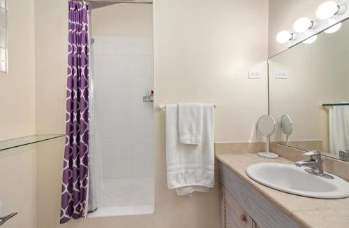 Blue Waters Apartment | Palm View 4
