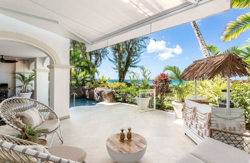 Old Trees Bay Apartment | Palms Old Trees 4 2B