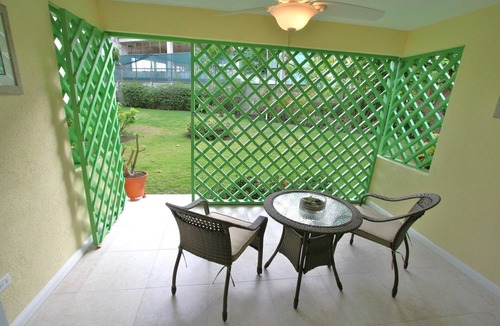 Hastings Apartment | Perfect location!