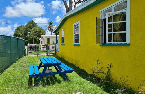 Black Rock House | Perfect location for Crop Over Festival all activities within walking distance