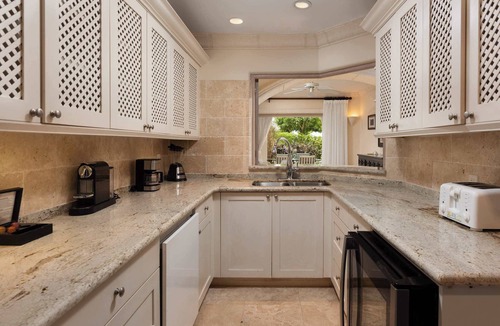 Little Battaleys Apartment | Please Inquire Before Booking – Luxury Villa