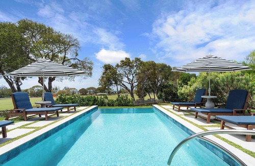 Holder's Hill Villa | Polo View 5BR
