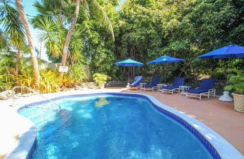 Porters Villa | Poolside Paradise Near Beach - Pavilion Villa