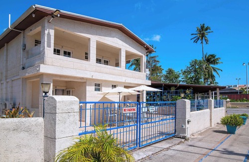 St. Lawrence Gap Condo | Poolside Stay w/Private Patio Near the Beach