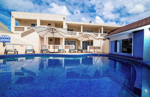 St. Lawrence Gap Condo | Poolside Studio Near Dover & Turtle Beach w/Pool