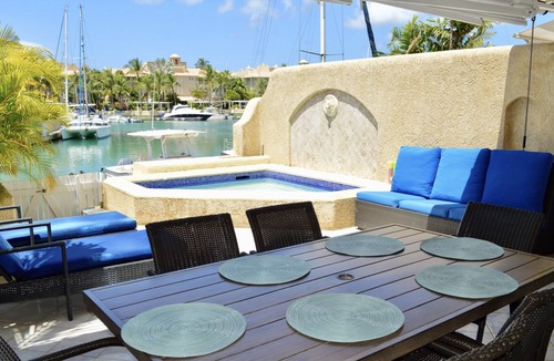 Douglas House | Port St. Charles - 3 Bedroom Marinafront Villa
