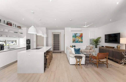 Porters Villa | Porters Place 2 | Modern West Coast Villa Near Holetown