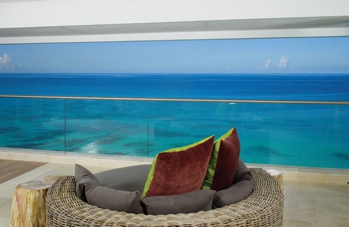 Prospect Villa | PORTICO VILLA BARBADOS - MODERN 3 BEDROOM BEACH FRONT VILLA