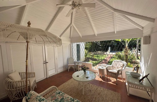 Gibbs Bay Villa | Private 3 Bed Villa Barbados, 4 mins walk to beach