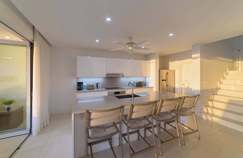 Mount Standfast Villa | Private four bedroom villa with panoramic sea view