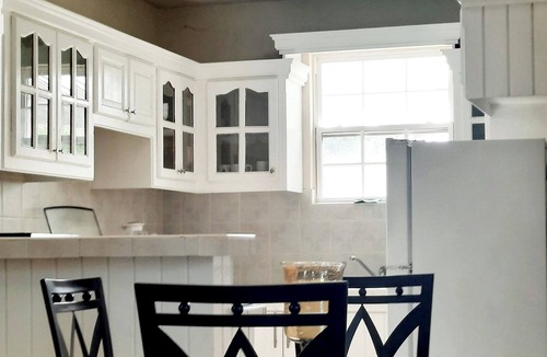 St. Lawrence Gap Apartment | Private Patio Upstairs Condo Suite at Mangoville