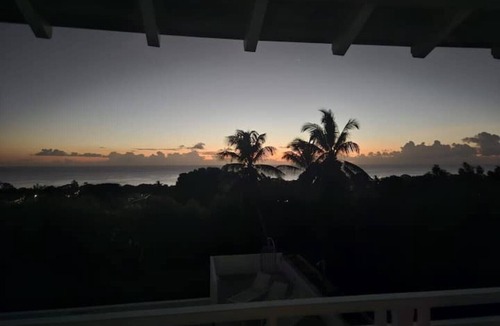 Mount Standfast Villa | Purple Haze: Sea View, Infinity Pool home, full kitchen with WiFi on West Coastn