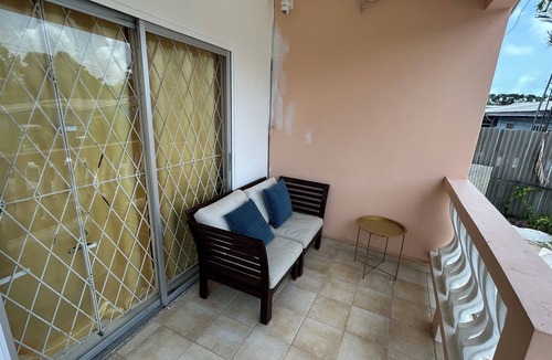 Saint Matthias Apartment | Queen Of Hearts - 5minutes walk to beautiful beaches