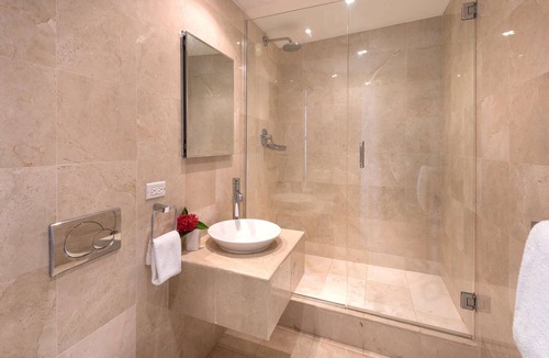 Reeds Bay Apartment | Reeds House 13 Luxury Penthouse