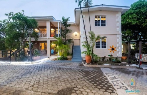 Dover Apartment | Relax & Explore St Lawrence Gap & Near Dover Beach