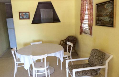 Hill Crest House | Rest Haven Beach Cottages