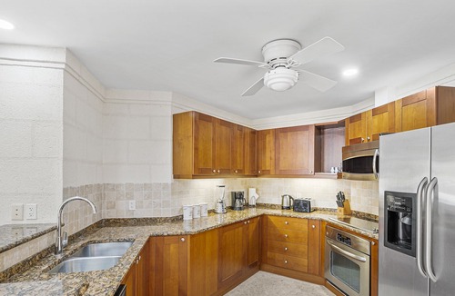 Merlin Bay Apartment | Royal Apartment at Westmoreland