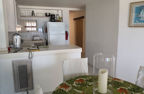 Bayville Apartment | Royal Palm, on the Beach, Penthouse Suite