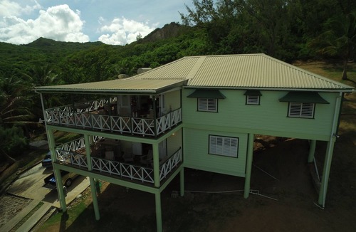 Atlantic Park Apartment | Rustic Vacation Apartment "Serendipity"
