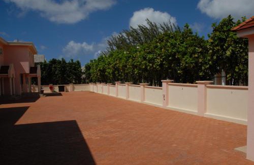 Holder's Hill Apartment | Sandy Bliss Condominiums
