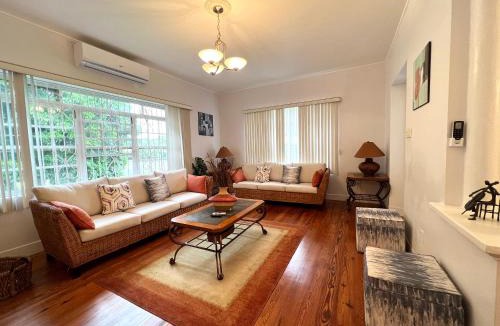 Reeds Bay House | Seagaze beach house is perfect for family, a few steps to the beach