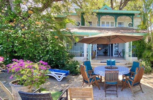 Gibbs Bay Villa | Seascape Villa (3/4 Rooms)