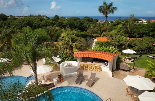 Maynards Hotel | Secluded Tropical Hotel with Shuttle to Historical Speightstown