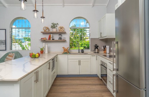 Derricks Condo | Secret Cove 2 Special offer | Beach Front - Located in Beautiful Saint James with Private Chef Services
