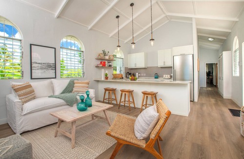 Derricks Condo | Secret Cove 2 Special offer | Beach Front - Located in Beautiful Saint James with Private Chef Services