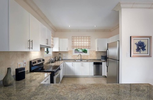 Speightstown Villa | Serene 3-Bedroom Villa with Resort Amenities – Vuemont, Barbados