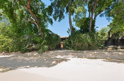 Gibbs Bay Villa | Shoestring