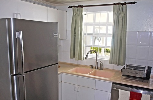 Silver Sands Villa | Silver Sands Beach Villas are great for family-friendly activities & surfing