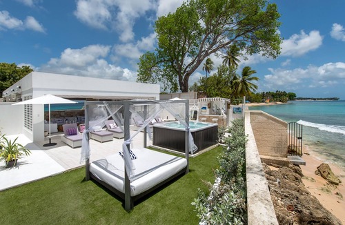 Gibbes Villa | single-level luxury Barbados beachfront villa