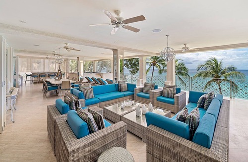Old Trees Bay Villa | Smugglers Cove 6 (4 bed): Beachfront condo