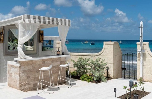 Weston Apartment | Solaris Beach House Luxury apartment