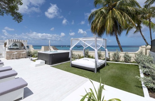 Weston Apartment | Solaris Beach House Luxury apartment
