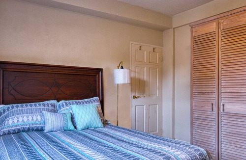 Gibbons Apartment | Spacious 2BR Apartment Near Oistins, Beaches & Airport