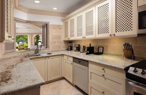 Little Battaleys Apartment | St Peters Bay 110 3B