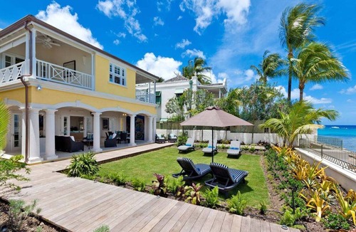 Reeds Bay Villa | Stylish Beachfront Villa with Plunge Pool - Still Fathoms (3 bed)