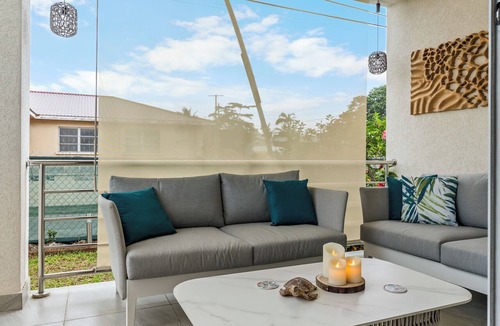 Dover House | Stylish, Comfortable, Private townhouse steps to Dover Beach & St. Lawrence Gap